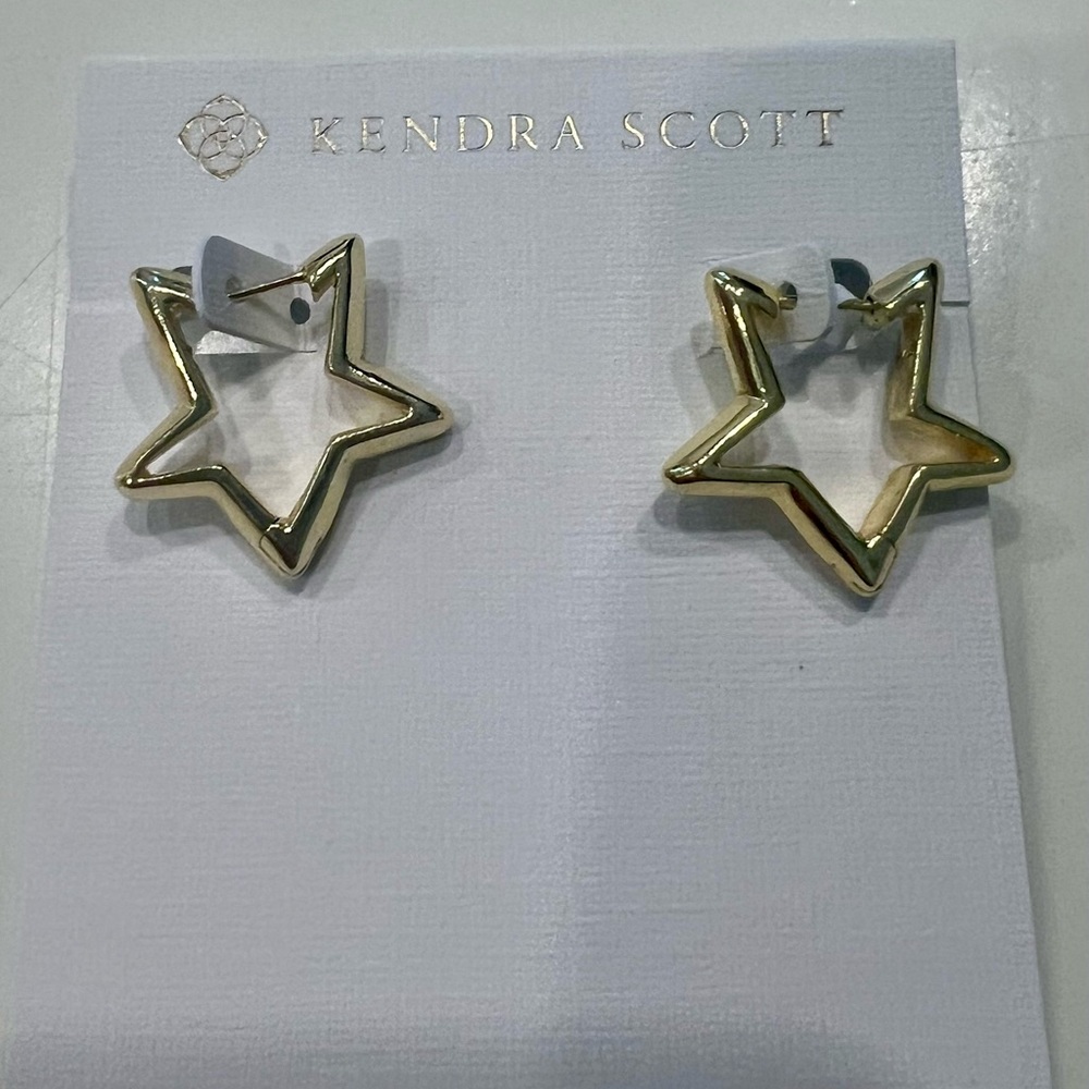 NWT-Kendra Scott Star Huggie Earrings in Gold - Picture 6 of 10